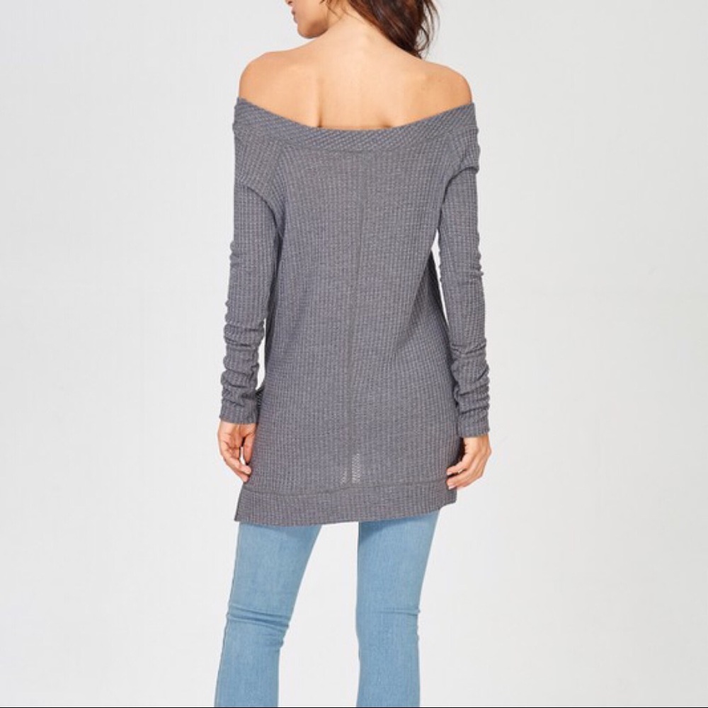 CLEARANCE-FIRM‼️Off the Shoulder Top - Picture 3 of 3